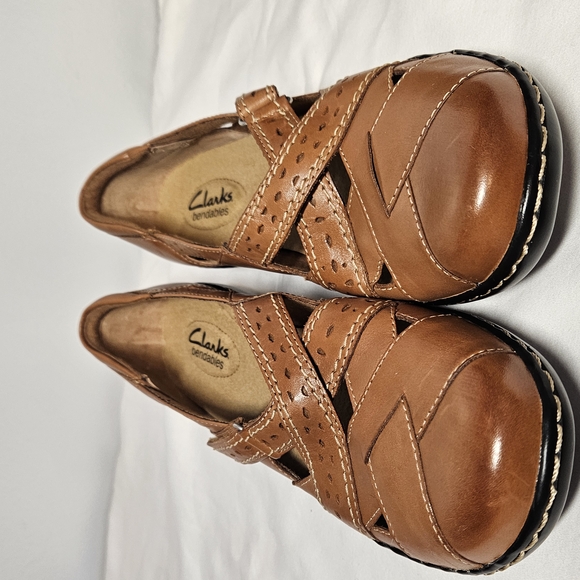 Clarks Women's Brown Leather Bendables Ashley Spin, Sz 9N - Picture 3 of 8